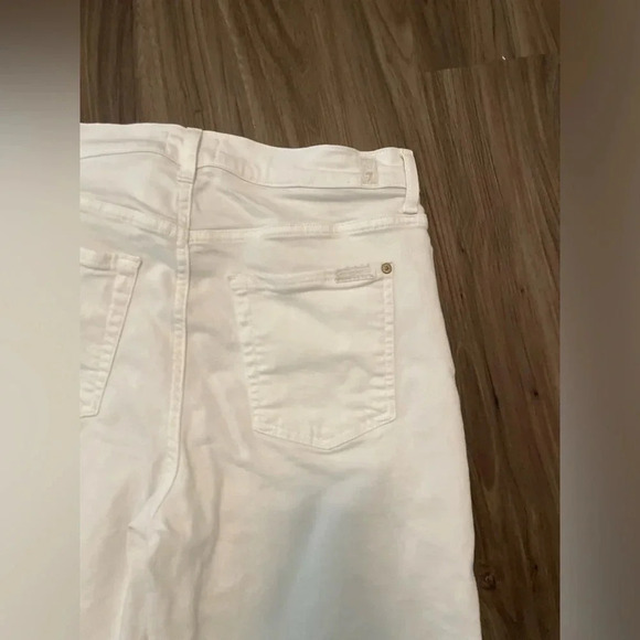 7 for all mankind white cropped Alexa high rise waist fringe at bottom size 32 - Picture 3 of 13
